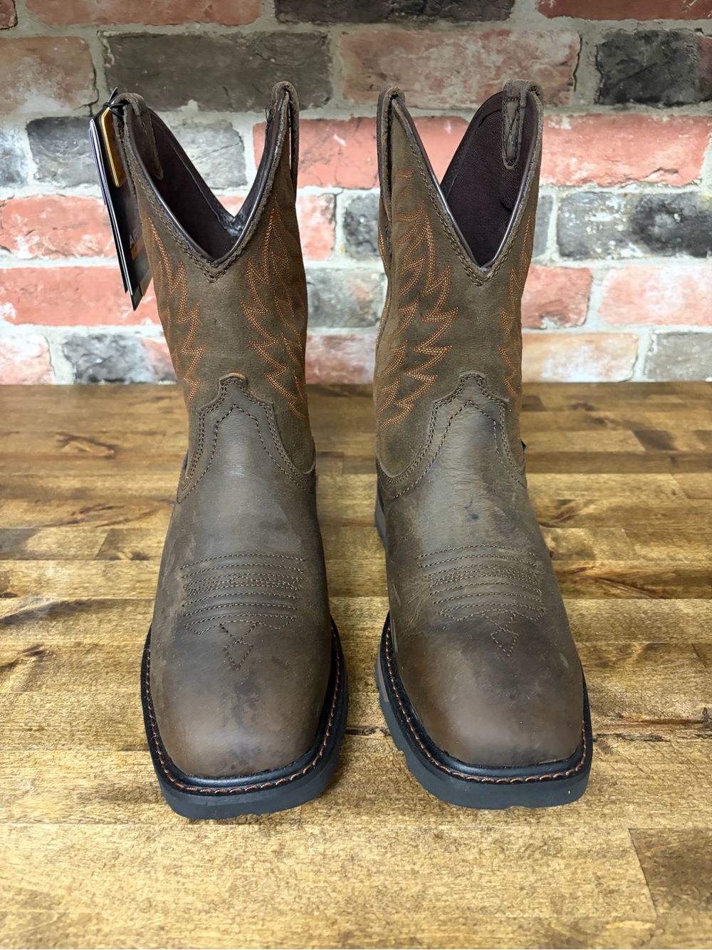 Ariat groundbreaker waterproof new boots we no longer have the box